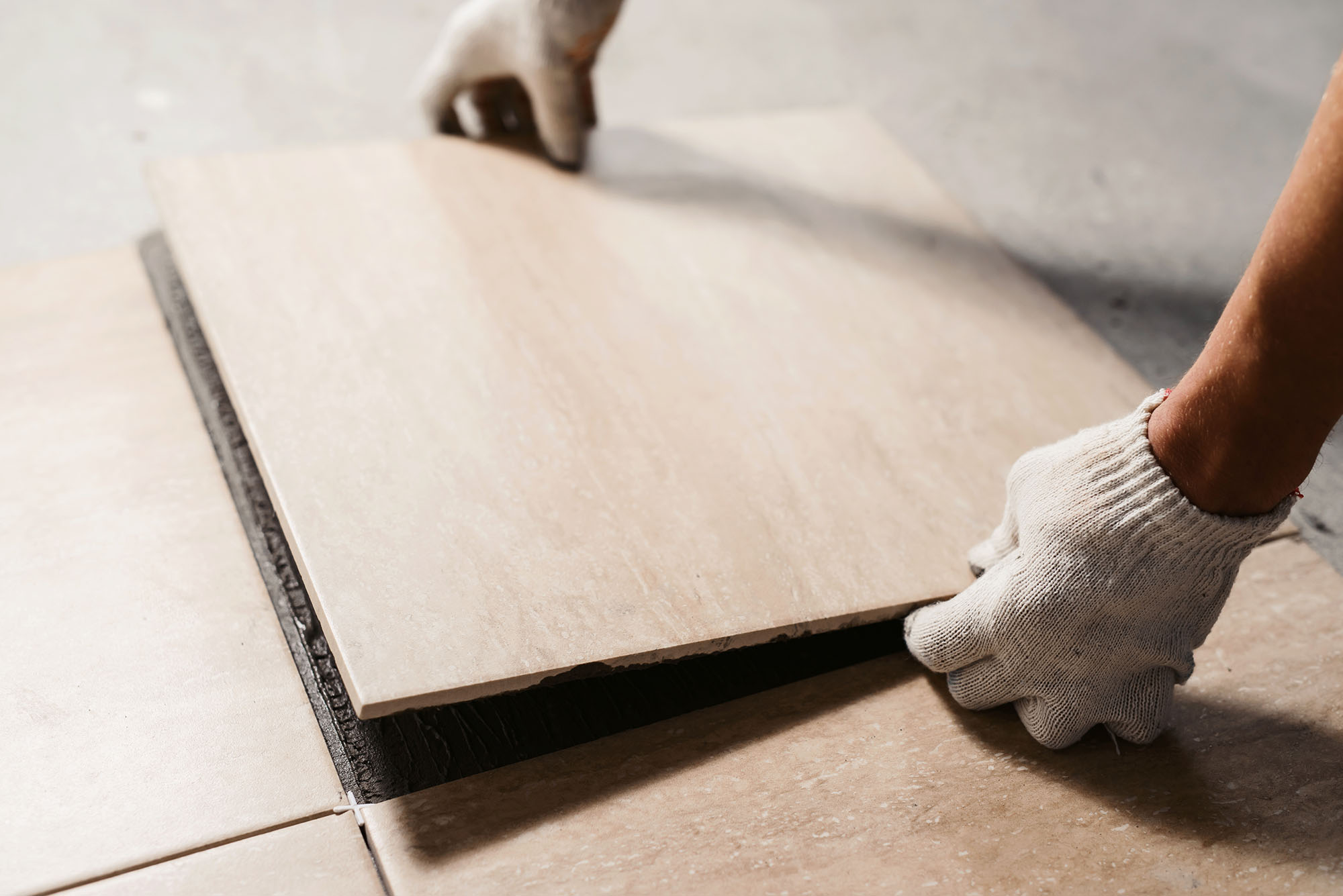 Leistungen 9 Maxi Bremen GmbH Abbrucharbeiten Kernbohrungen Betonschneiden Trockenbau Fliesenarbeiten Entrümpelung Fliesenlegen Galabau Sanierung Renovierung